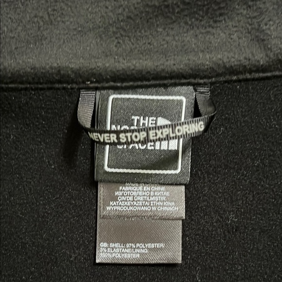 The north face Men's Black Jacket - Picture 5 of 14